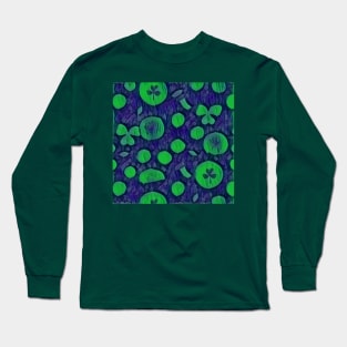 Scattered Clover 5 (MD23Pat004c) Long Sleeve T-Shirt